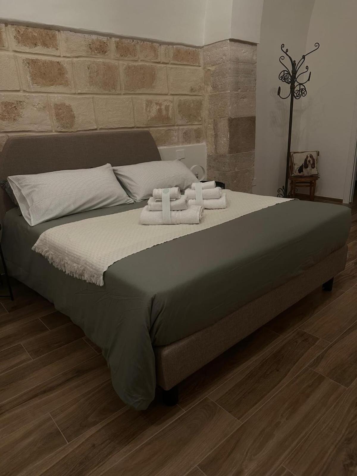Vita Lenta Apulian Rooms Трані Екстер'єр фото